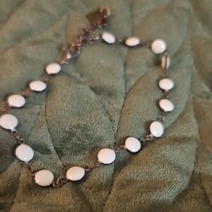 Elegant White Beaded Bracelet